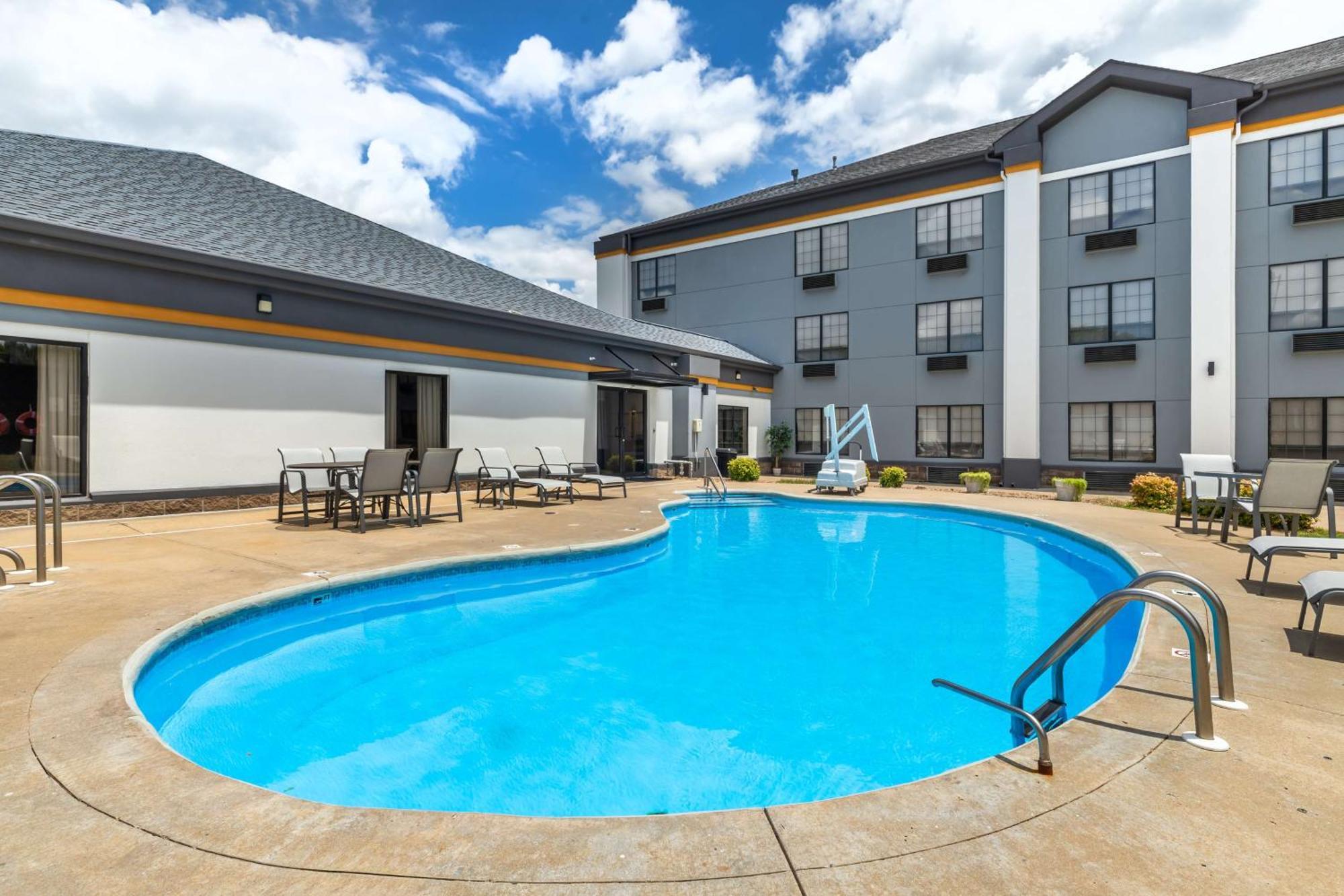 Best Western Prime Inn & Suites Poteau Eksteriør billede